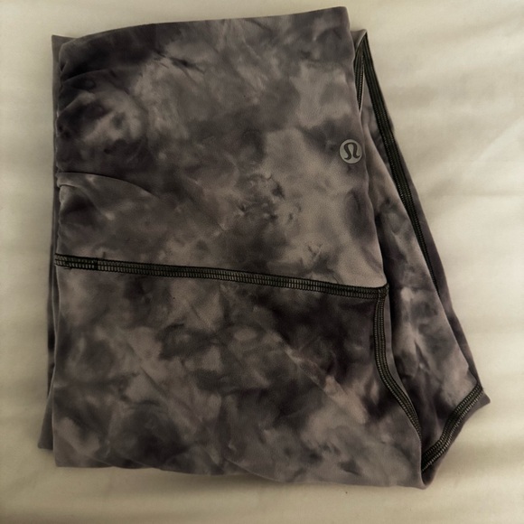 Lululemon align leggings - Picture 4 of 4